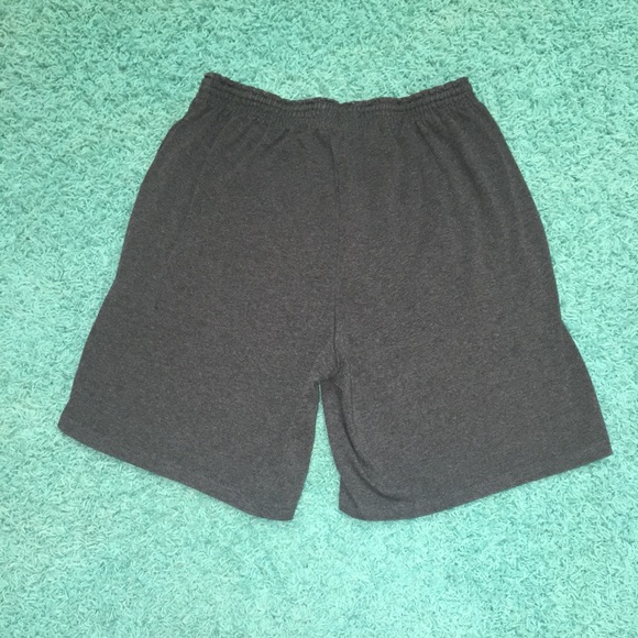 SOLD Men’s Champion Authentic Athletic Shorts M - Picture 2 of 4